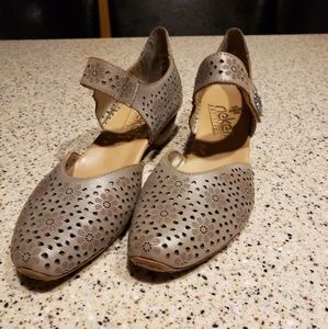 Rieker SZ 38 US 8 Mirjam Mary Jane Heeled leather Shoes
